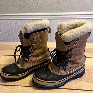 Sorel Caribou women 9
